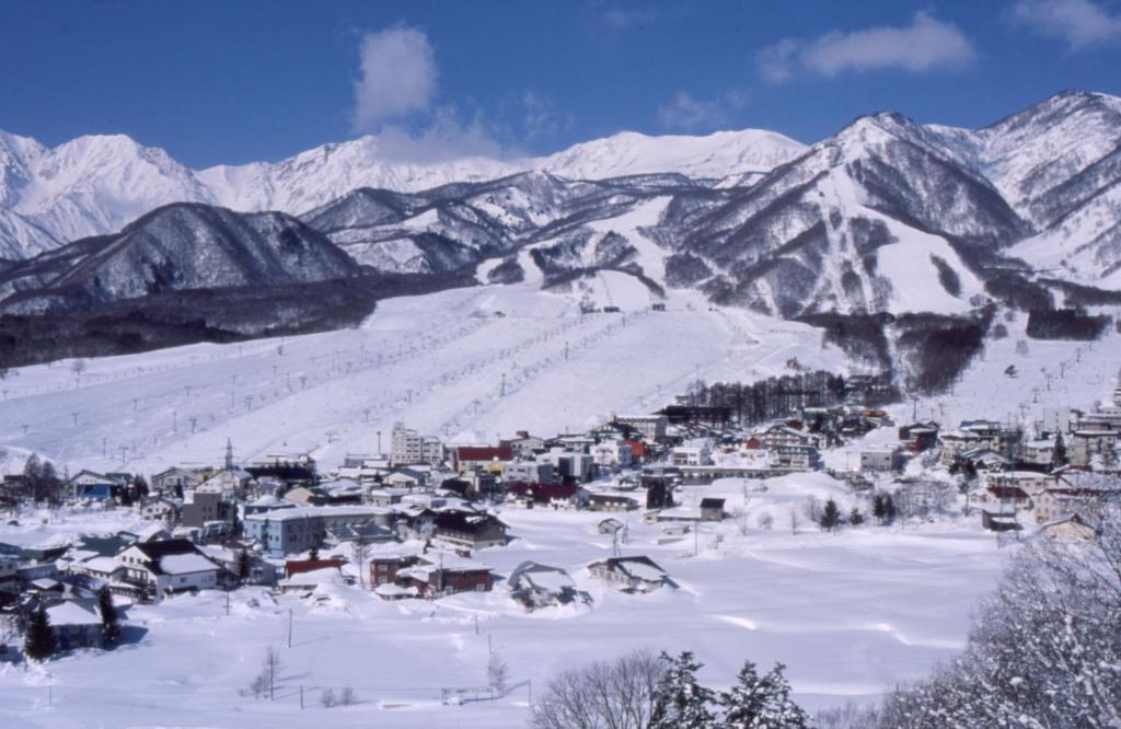 Hotel New Bernina Nagano Dış mekan fotoğraf
